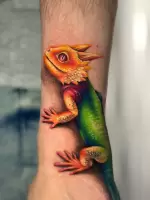 Максим Лютов, изображение к комментарию.